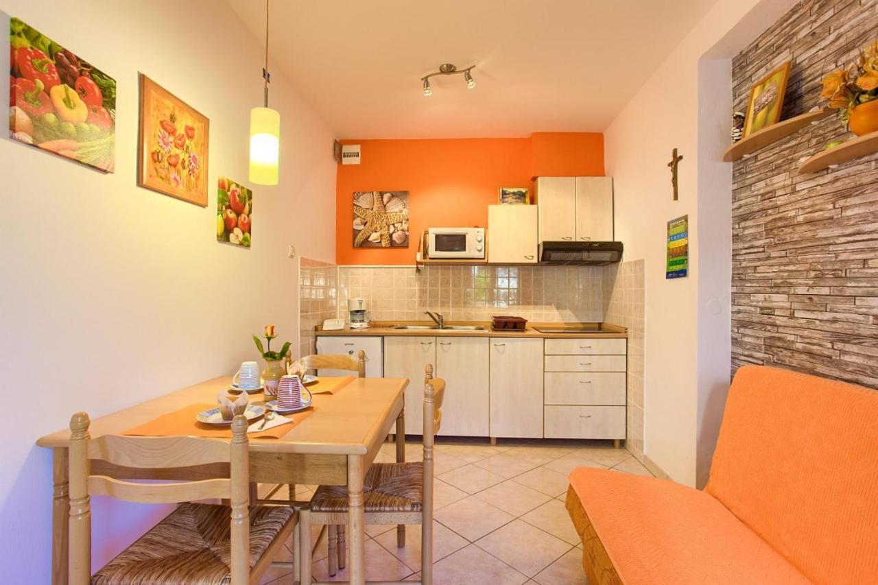 Romantic Apartment クルク エクステリア 写真
